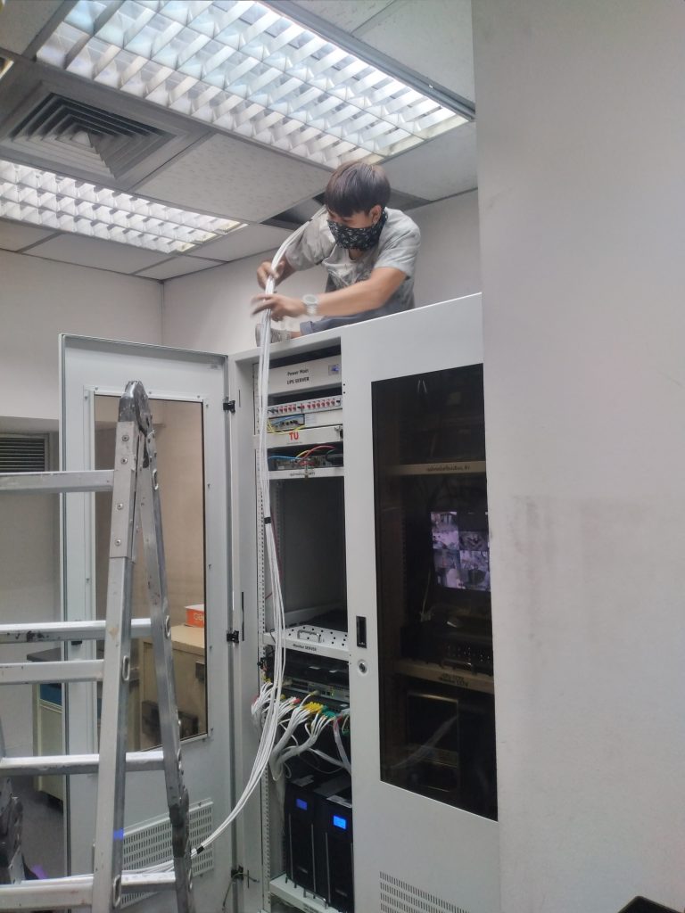 ห้างหุ้นส่วนจำกัดทีมวิศวกรรม,รับเหมางานโครงเหล็ก,รับเหมาปรับปรุงออฟฟิศ,รับเหมารีโนเวท