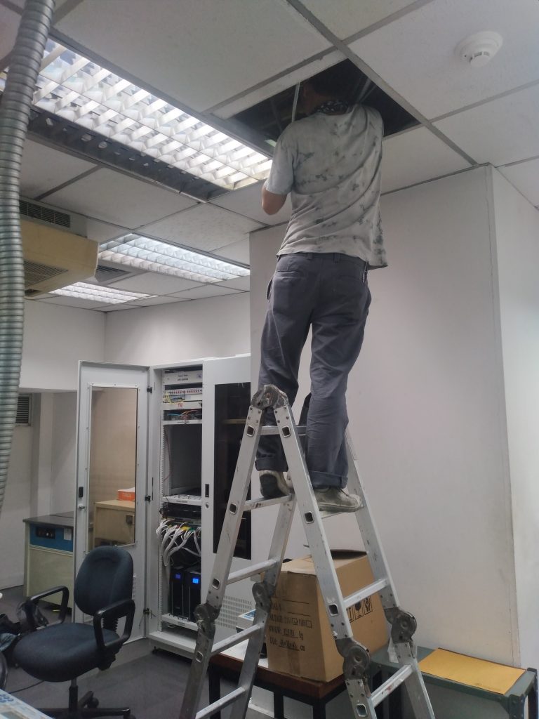 ห้างหุ้นส่วนจำกัดทีมวิศวกรรม,รับเหมางานโครงเหล็ก,รับเหมาปรับปรุงออฟฟิศ,รับเหมารีโนเวท